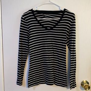 Women’s Gap long sleeve